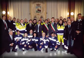 Gemellaggio dei Due Mari, fra i volontari del S.E.R. (Servizio Emergenza Radio) di Follonica e quelli di Fano, nel dicembre 2003